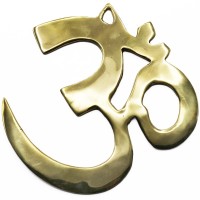 Om in ottone grande