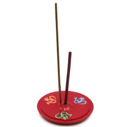 Acquista Bruciaincenso Piattino OM rosso su Karmashop.it Acquista Bruciaincenso Piattino OM rosso su Karmashop.it