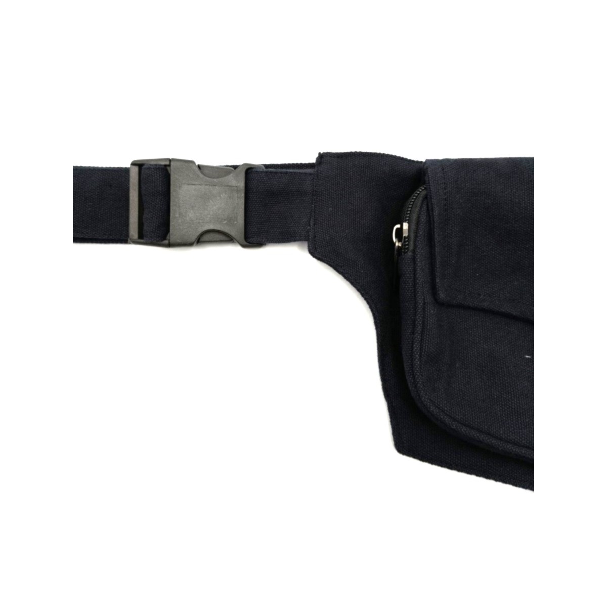 Acquista Marsupio Quadrato Nero su Karmashop.it Acquista Marsupio Quadrato Nero su Karmashop.it