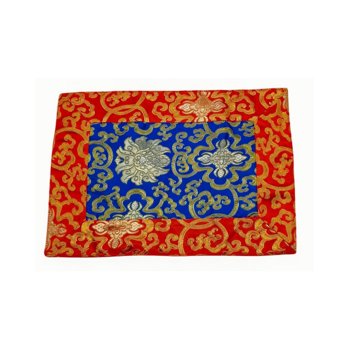 Acquista Buddhist Altar Cloth rettangolare su Karmashop.it Acquista Buddhist Altar Cloth rettangolare su Karmashop.it