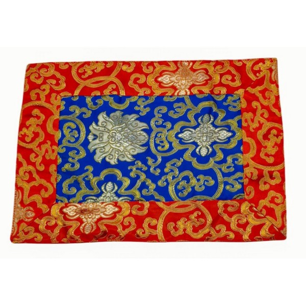 Acquista Buddhist Altar Cloth rettangolare su Karmashop.it