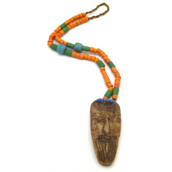 Acquista Collana dell'etnia Konyak su Karmashop.it