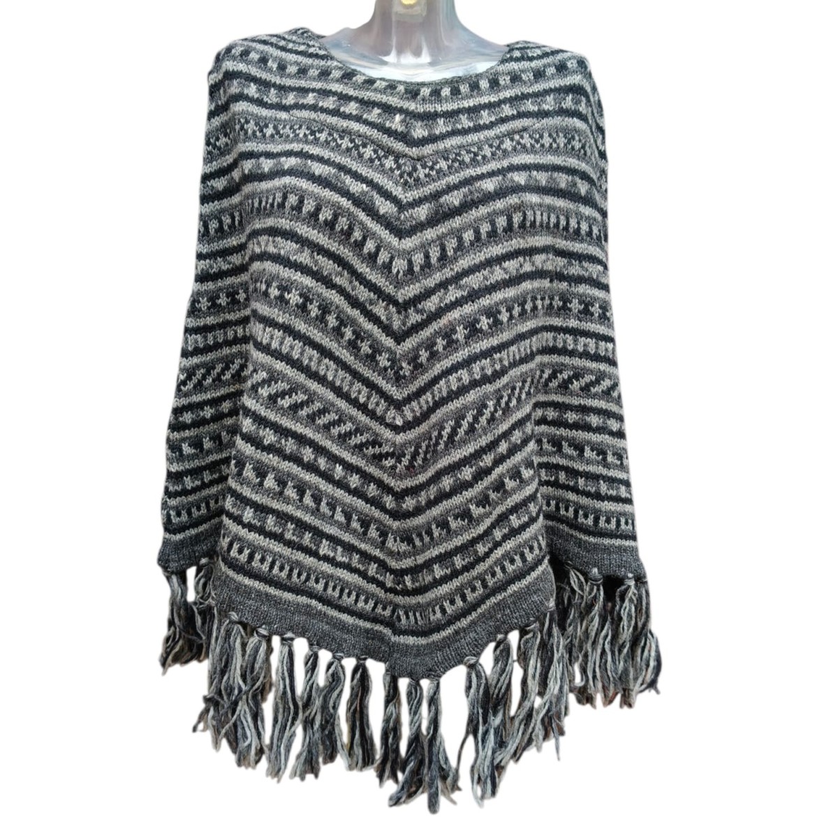 Acquista Poncho su Karmashop.it