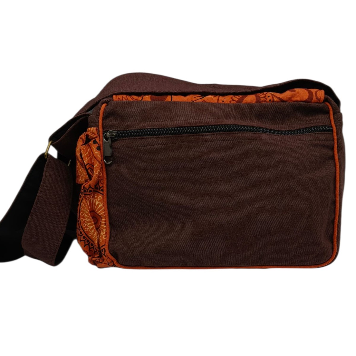 Acquista Borsa media marrone su Karmashop.it