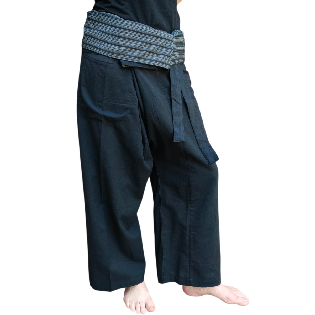 Acquista Pantaloni Thai neri su Karmashop.it
