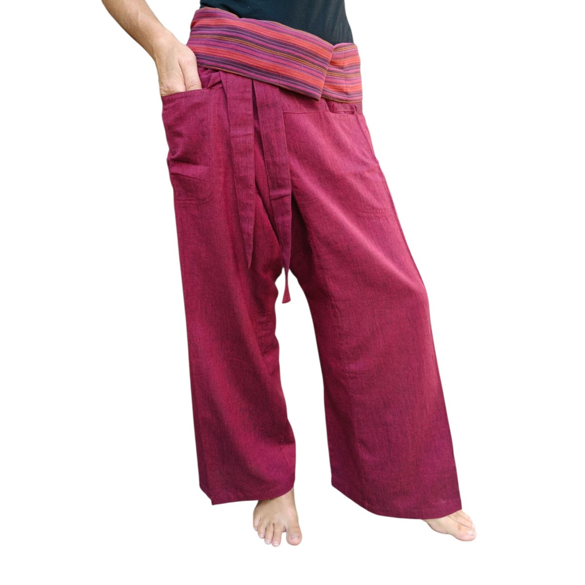 Acquista Pantaloni Thai bordò su Karmashop.it
