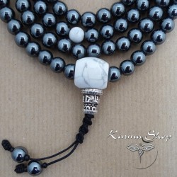 Mala 108 Grani in Ematite e Guru in Howlite