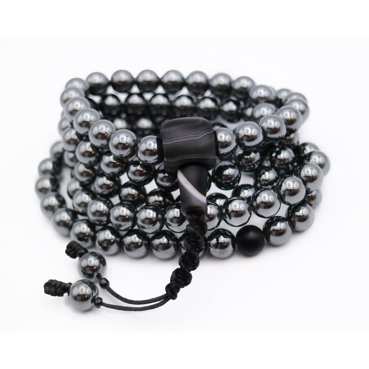 Mala 108 Grani in Ematite con Guru di Agata nera Mala 108 Grani in Ematite con Guru di Agata nera